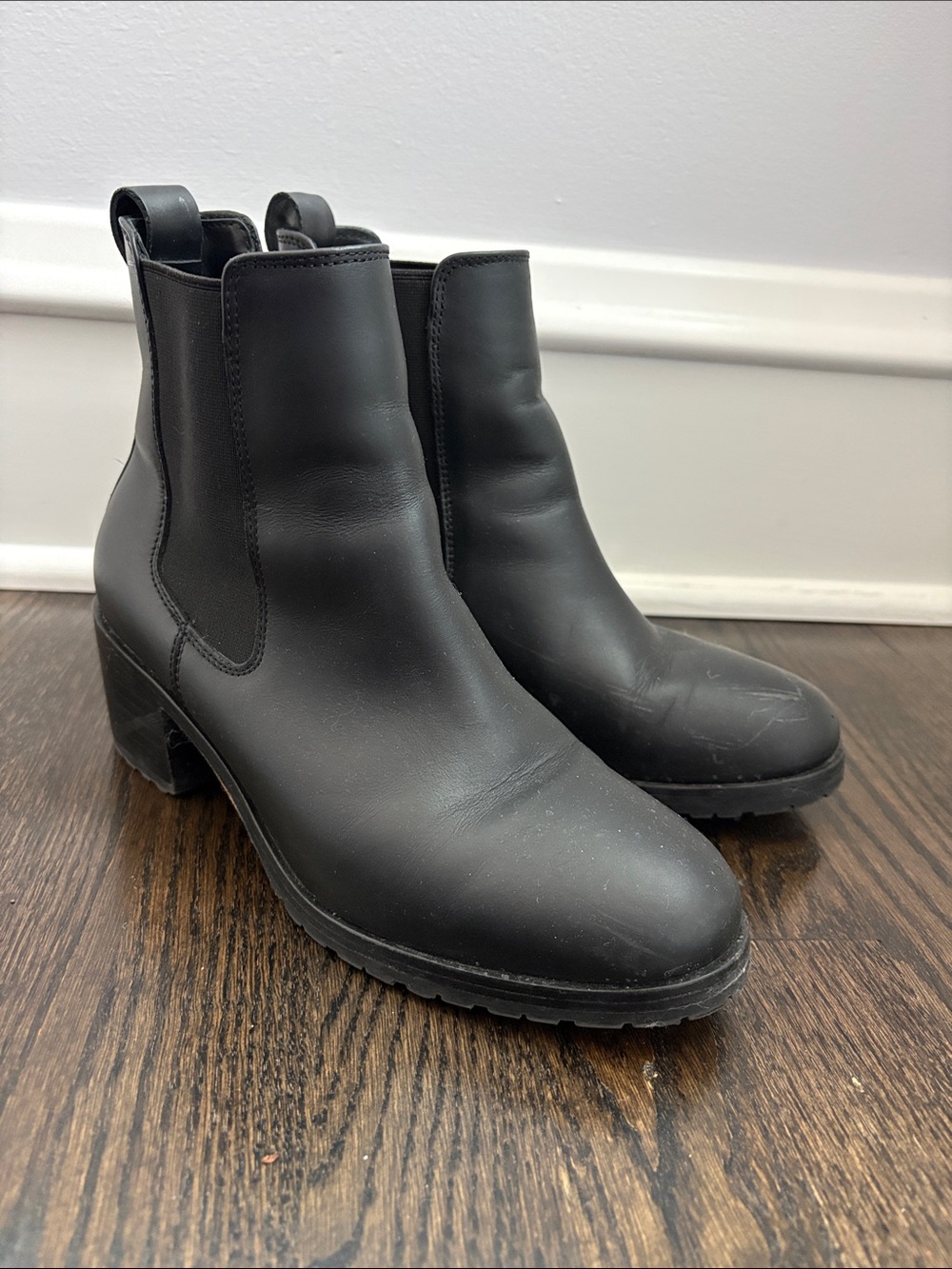 Nisolo Matte Black Chelsea Ankle Boots